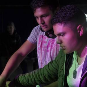 Rupe资料,Rupe最新歌曲,RupeMV视频,Rupe音乐专辑,Rupe好听的歌