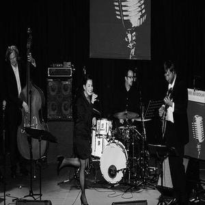 Zouzoulectric资料,Zouzoulectric最新歌曲,ZouzoulectricMV视频,Zouzoulectric音乐专辑,Zouzoulectric好听的歌