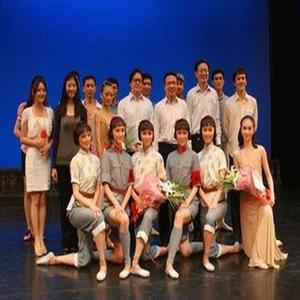 中芭抗疫在行动 |《因为有你》,我们放声歌唱 #武汉加油 #中国加油