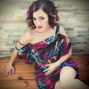 Ivana Kindl资料,Ivana Kindl最新歌曲,Ivana KindlMV视频,Ivana Kindl音乐专辑,Ivana Kindl好听的歌