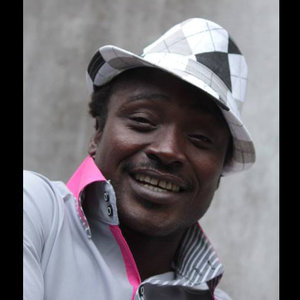 Adama Yalomba资料,Adama Yalomba最新歌曲,Adama YalombaMV视频,Adama Yalomba音乐专辑,Adama Yalomba好听的歌
