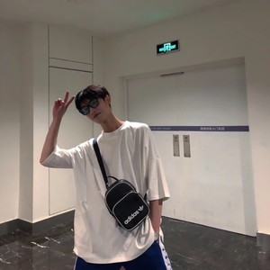 贺夜春资料,贺夜春最新歌曲,贺夜春MV视频,贺夜春音乐专辑,贺夜春好听的歌