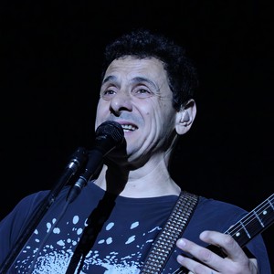 Ricardo Mollo资料,Ricardo Mollo最新歌曲,Ricardo MolloMV视频,Ricardo Mollo音乐专辑,Ricardo Mollo好听的歌