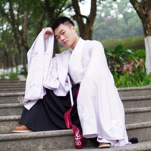 叻叻猪先生资料,叻叻猪先生最新歌曲,叻叻猪先生MV视频,叻叻猪先生音乐专辑,叻叻猪先生好听的歌