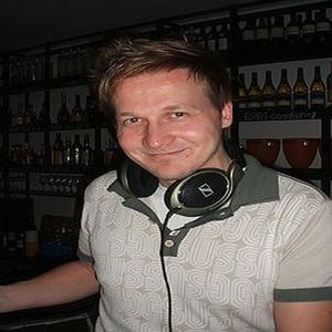 Dj Slow资料,Dj Slow最新歌曲,Dj SlowMV视频,Dj Slow音乐专辑,Dj Slow好听的歌