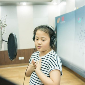 苗芮溪资料,苗芮溪最新歌曲,苗芮溪MV视频,苗芮溪音乐专辑,苗芮溪好听的歌