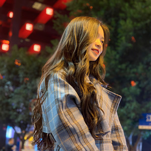 玉玲儿资料,玉玲儿最新歌曲,玉玲儿MV视频,玉玲儿音乐专辑,玉玲儿好听的歌