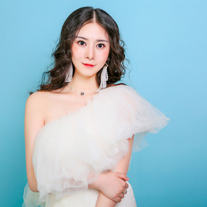 NIKI资料,NIKI最新歌曲,NIKIMV视频,NIKI音乐专辑,NIKI好听的歌