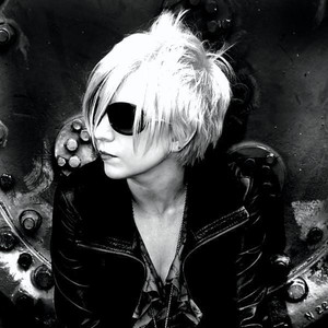 Susie Ledge资料,Susie Ledge最新歌曲,Susie LedgeMV视频,Susie Ledge音乐专辑,Susie Ledge好听的歌