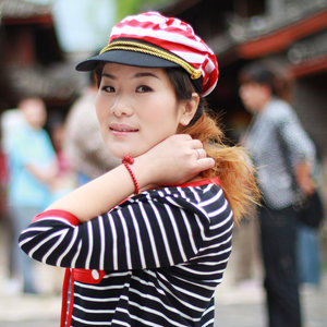 黄灿灿资料,黄灿灿最新歌曲,黄灿灿MV视频,黄灿灿音乐专辑,黄灿灿好听的歌