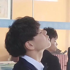 丁珩资料,丁珩最新歌曲,丁珩MV视频,丁珩音乐专辑,丁珩好听的歌