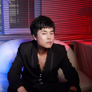 成晓春资料,成晓春最新歌曲,成晓春MV视频,成晓春音乐专辑,成晓春好听的歌