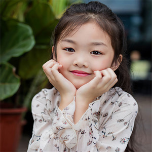 叶子玥资料,叶子玥最新歌曲,叶子玥MV视频,叶子玥音乐专辑,叶子玥好听的歌