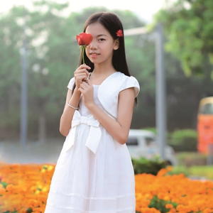 高麓涵资料,高麓涵最新歌曲,高麓涵MV视频,高麓涵音乐专辑,高麓涵好听的歌