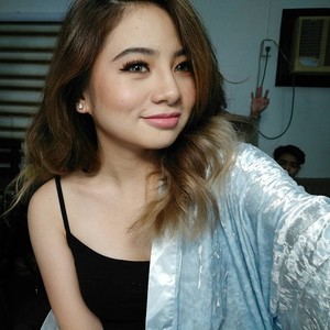 Ella Cruz资料,Ella Cruz最新歌曲,Ella CruzMV视频,Ella Cruz音乐专辑,Ella Cruz好听的歌