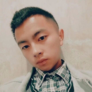 杨小桐资料,杨小桐最新歌曲,杨小桐MV视频,杨小桐音乐专辑,杨小桐好听的歌