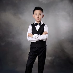 王梓墨资料,王梓墨最新歌曲,王梓墨MV视频,王梓墨音乐专辑,王梓墨好听的歌