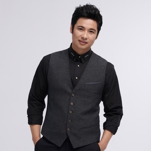 阿达资料,阿达最新歌曲,阿达MV视频,阿达音乐专辑,阿达好听的歌