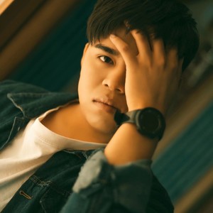 赵晨风资料,赵晨风最新歌曲,赵晨风MV视频,赵晨风音乐专辑,赵晨风好听的歌