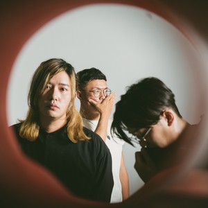 晨曦光廊资料,晨曦光廊最新歌曲,晨曦光廊MV视频,晨曦光廊音乐专辑,晨曦光廊好听的歌