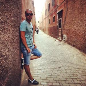 Costa资料,Costa最新歌曲,CostaMV视频,Costa音乐专辑,Costa好听的歌