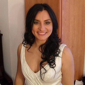 Carmela Remigio资料,Carmela Remigio最新歌曲,Carmela RemigioMV视频,Carmela Remigio音乐专辑,Carmela Remigio好听的歌