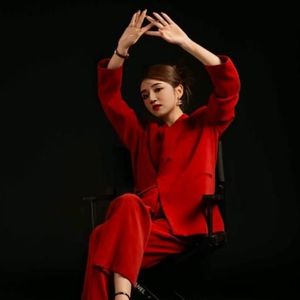 青葵资料,青葵最新歌曲,青葵MV视频,青葵音乐专辑,青葵好听的歌