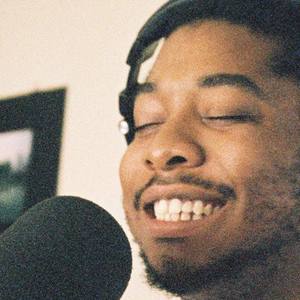 Dom McLennon资料,Dom McLennon最新歌曲,Dom McLennonMV视频,Dom McLennon音乐专辑,Dom McLennon好听的歌