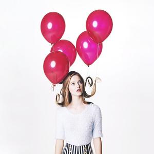 Loren资料,Loren最新歌曲,LorenMV视频,Loren音乐专辑,Loren好听的歌