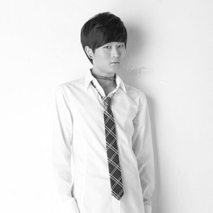 윤지훈 (尹智勋)资料,윤지훈 (尹智勋)最新歌曲,윤지훈 (尹智勋)MV视频,윤지훈 (尹智勋)音乐专辑,윤지훈 (尹智勋)好听的歌