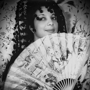 Evelyn Dove资料,Evelyn Dove最新歌曲,Evelyn DoveMV视频,Evelyn Dove音乐专辑,Evelyn Dove好听的歌