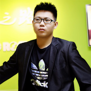 王哲资料,王哲最新歌曲,王哲MV视频,王哲音乐专辑,王哲好听的歌