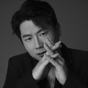 冯兮龙资料,冯兮龙最新歌曲,冯兮龙MV视频,冯兮龙音乐专辑,冯兮龙好听的歌