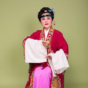 谢园英资料,谢园英最新歌曲,谢园英MV视频,谢园英音乐专辑,谢园英好听的歌