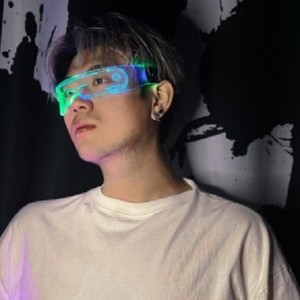 Milom Su资料,Milom Su最新歌曲,Milom SuMV视频,Milom Su音乐专辑,Milom Su好听的歌