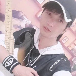 周俊秋资料,周俊秋最新歌曲,周俊秋MV视频,周俊秋音乐专辑,周俊秋好听的歌