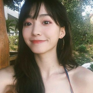 小小资料,小小最新歌曲,小小MV视频,小小音乐专辑,小小好听的歌