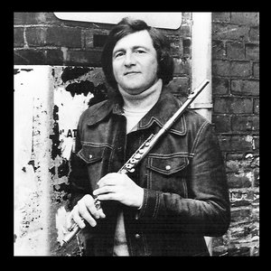 Moe Koffman资料,Moe Koffman最新歌曲,Moe KoffmanMV视频,Moe Koffman音乐专辑,Moe Koffman好听的歌