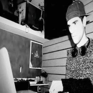 Low-G资料,Low-G最新歌曲,Low-GMV视频,Low-G音乐专辑,Low-G好听的歌