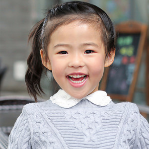 李芮萱资料,李芮萱最新歌曲,李芮萱MV视频,李芮萱音乐专辑,李芮萱好听的歌