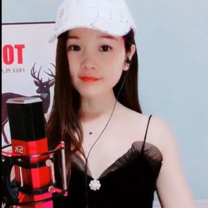小瑛子资料,小瑛子最新歌曲,小瑛子MV视频,小瑛子音乐专辑,小瑛子好听的歌