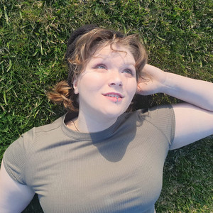 Emily Stiles资料,Emily Stiles最新歌曲,Emily StilesMV视频,Emily Stiles音乐专辑,Emily Stiles好听的歌