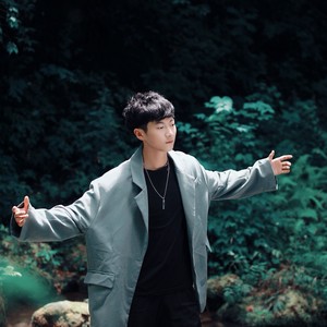 陈怡泽资料,陈怡泽最新歌曲,陈怡泽MV视频,陈怡泽音乐专辑,陈怡泽好听的歌