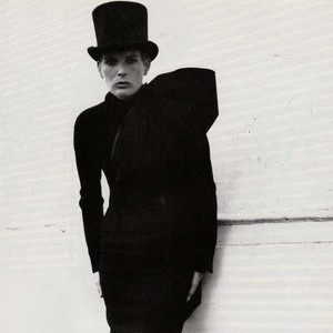 Leslie Winer资料,Leslie Winer最新歌曲,Leslie WinerMV视频,Leslie Winer音乐专辑,Leslie Winer好听的歌