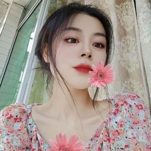 汤丽花资料,汤丽花最新歌曲,汤丽花MV视频,汤丽花音乐专辑,汤丽花好听的歌