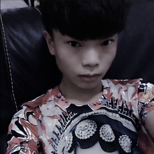 歌者璃资料,歌者璃最新歌曲,歌者璃MV视频,歌者璃音乐专辑,歌者璃好听的歌