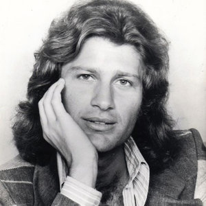 Mike Brant资料,Mike Brant最新歌曲,Mike BrantMV视频,Mike Brant音乐专辑,Mike Brant好听的歌