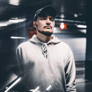 Maazel资料,Maazel最新歌曲,MaazelMV视频,Maazel音乐专辑,Maazel好听的歌