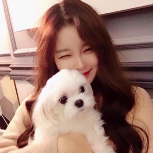 君君资料,君君最新歌曲,君君MV视频,君君音乐专辑,君君好听的歌