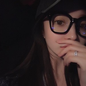 顾藜资料,顾藜最新歌曲,顾藜MV视频,顾藜音乐专辑,顾藜好听的歌